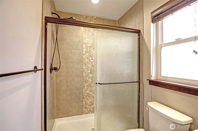 3020 Sauk Drive, Camano Island, WA 98282