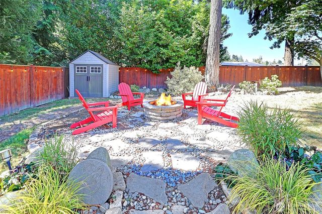 3020 Sauk Drive, Camano Island, WA 98282