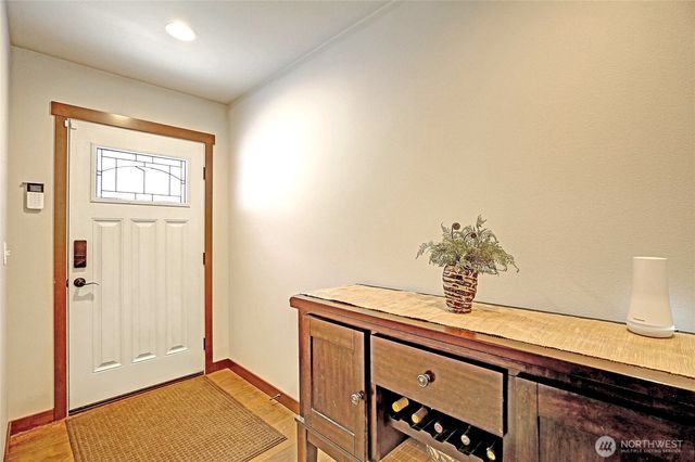 3020 Sauk Drive, Camano Island, WA 98282
