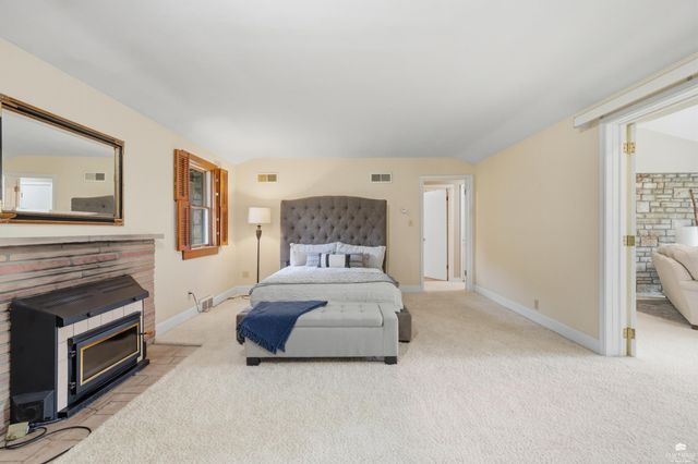 2415 Lookout Drive, Manhattan, KS 66502