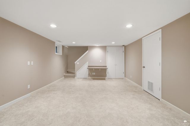 2415 Lookout Drive, Manhattan, KS 66502