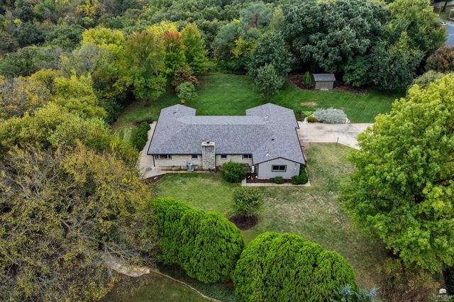 2415 Lookout Drive, Manhattan, KS 66502