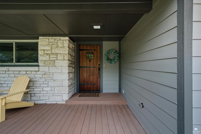 2415 Lookout Drive, Manhattan, KS 66502