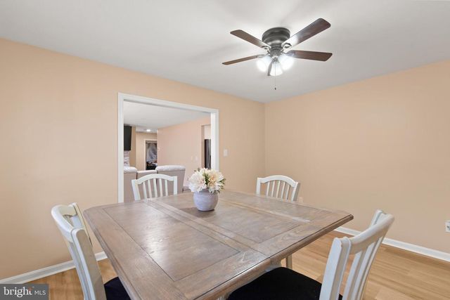 28570 OCEAN GTWY, Salisbury, MD 21801