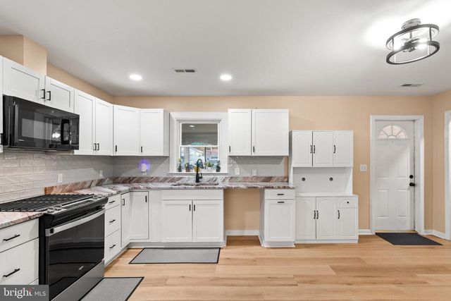 28570 OCEAN GTWY, Salisbury, MD 21801