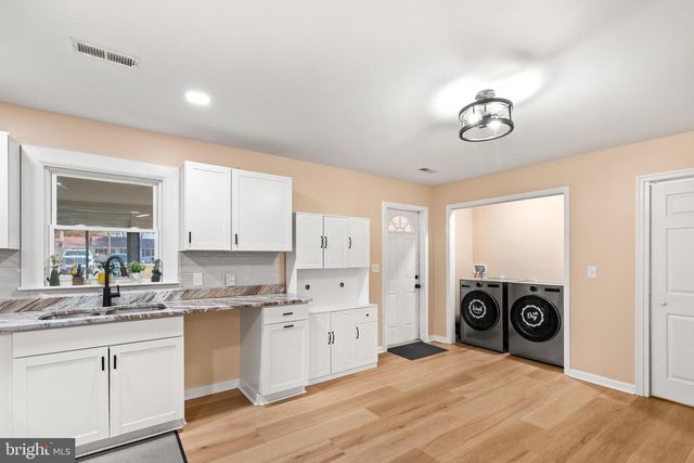 28570 OCEAN GTWY, Salisbury, MD 21801