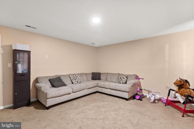 28570 OCEAN GTWY, Salisbury, MD 21801