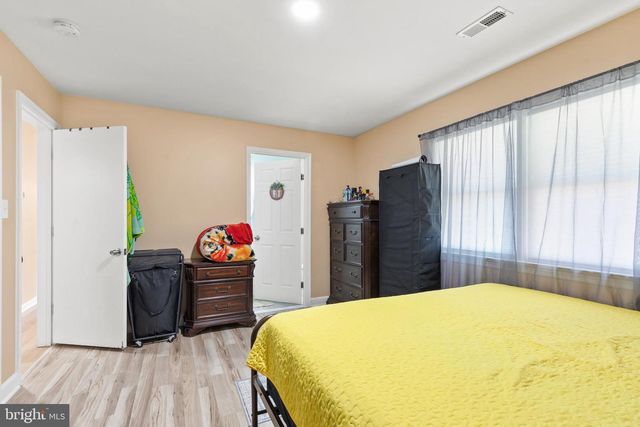 28570 OCEAN GTWY, Salisbury, MD 21801