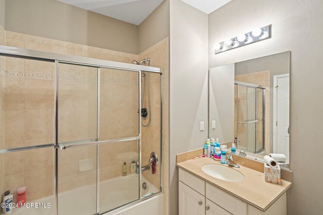 33 Cooper Avenue 402, Long Branch, NJ 07740