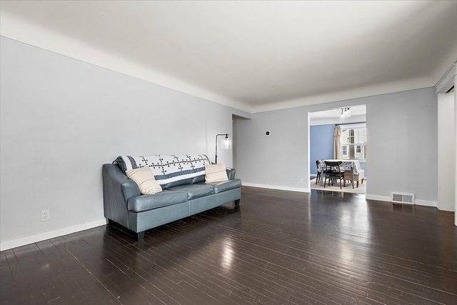 1342 Junction Street, Plymouth, MI 48170