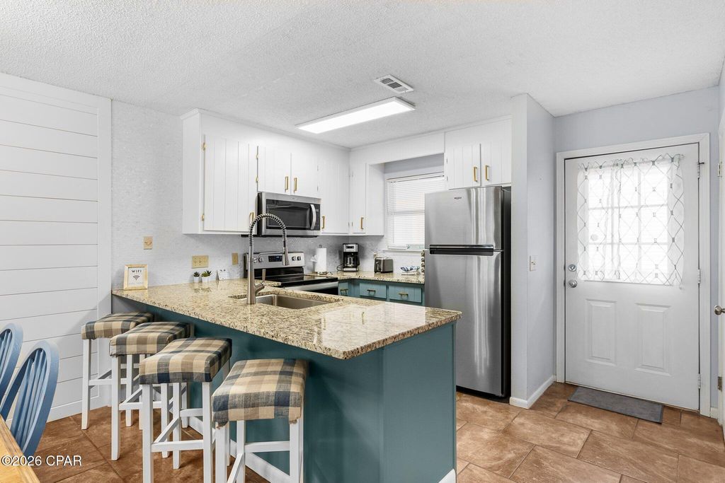 Image 10 of property listing at 36 Chateau Road, Panama City Beach, FL 32413