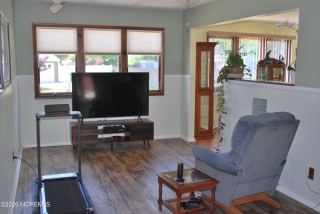 1230 Cattus Island Boulevard, Toms River, NJ 08753