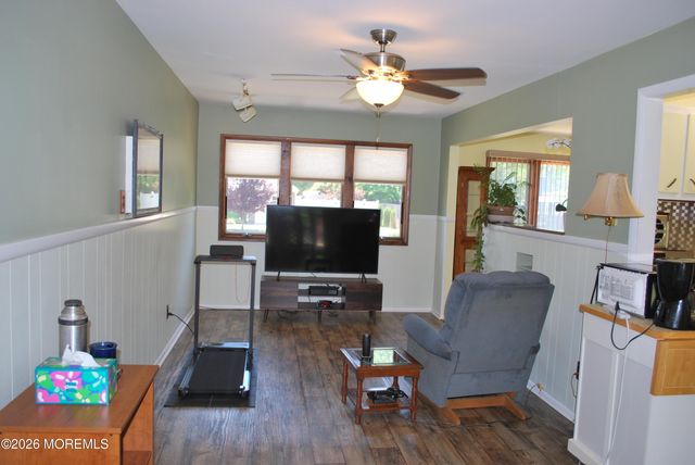 1230 Cattus Island Boulevard, Toms River, NJ 08753