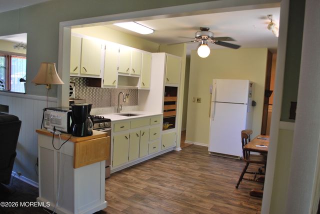 1230 Cattus Island Boulevard, Toms River, NJ 08753