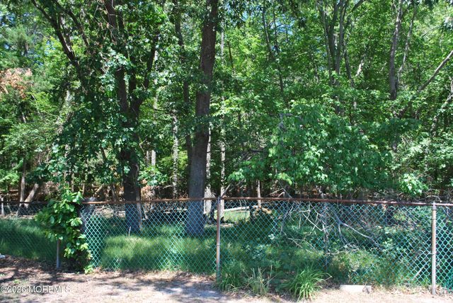 1230 Cattus Island Boulevard, Toms River, NJ 08753