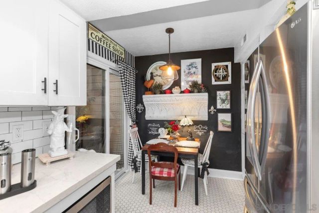 4011 Layang Layang Cir F, Carlsbad, CA 92008