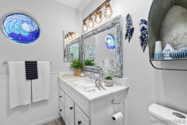 4011 Layang Layang Cir F, Carlsbad, CA 92008