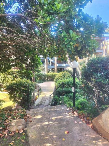 4011 Layang Layang Cir F, Carlsbad, CA 92008