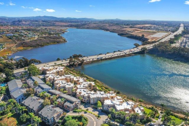 4011 Layang Layang Cir F, Carlsbad, CA 92008