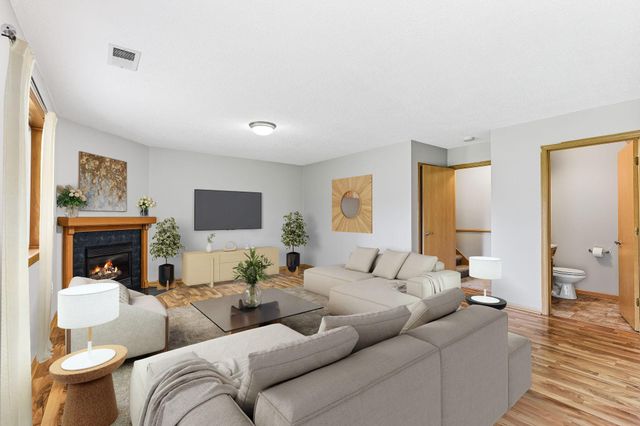 1624 Namekagon Street 11, Hudson, WI 54016