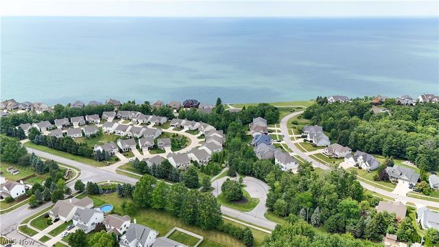 953 Outrigger Cove, Painesville, OH 44077