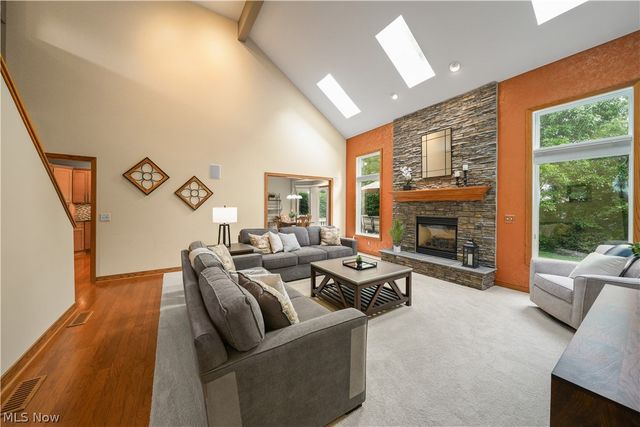 953 Outrigger Cove, Painesville, OH 44077