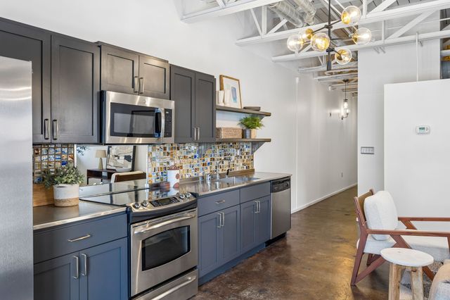 309 Church St Apt 303, Nashville, TN 37201