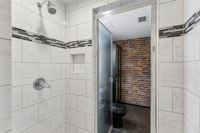 309 Church St Apt 303, Nashville, TN 37201