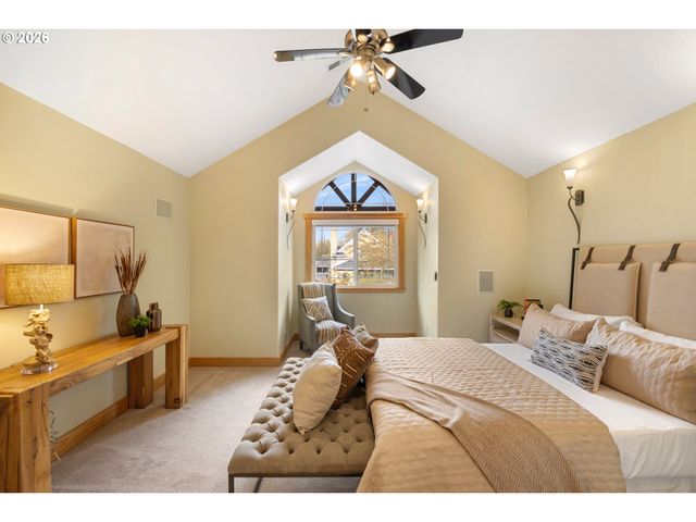 1002 Se UMATILLA St, Portland, OR 97202