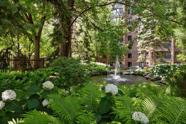 1235 Yale Place 908, Minneapolis, MN 55403