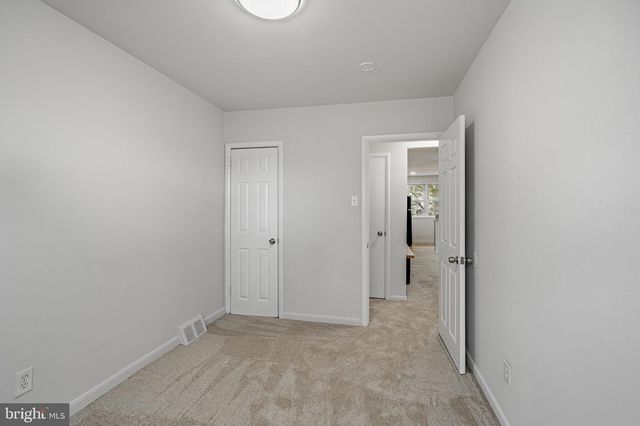 202 GREEN ST, Holmes, PA 19043