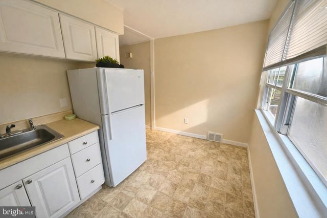 202 GREEN ST, Holmes, PA 19043