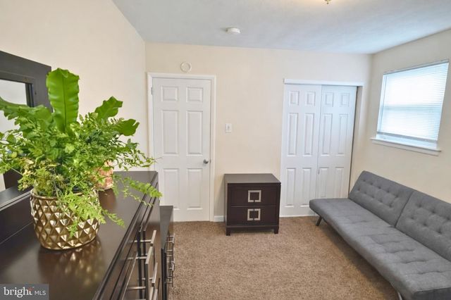 202 GREEN ST, Holmes, PA 19043