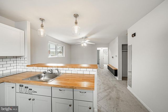 202 GREEN ST, Holmes, PA 19043