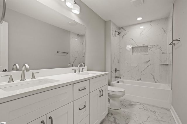 115 Pinetree Lane, Easley, SC 29640