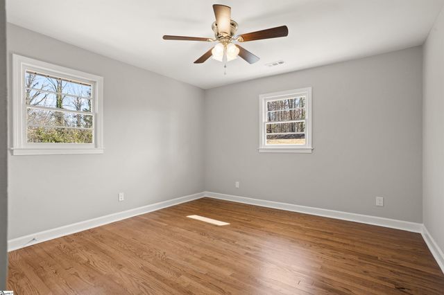 115 Pinetree Lane, Easley, SC 29640