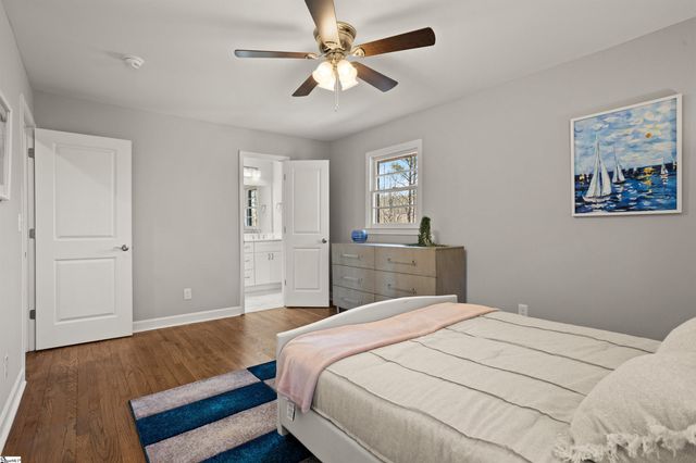 115 Pinetree Lane, Easley, SC 29640