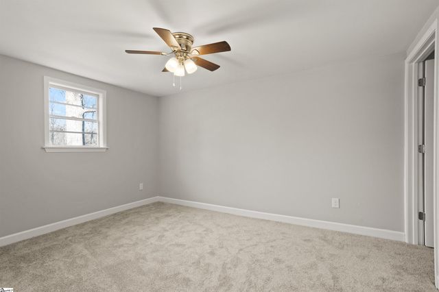 115 Pinetree Lane, Easley, SC 29640