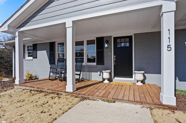 115 Pinetree Lane, Easley, SC 29640