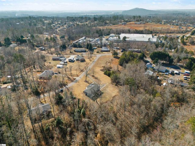 115 Pinetree Lane, Easley, SC 29640