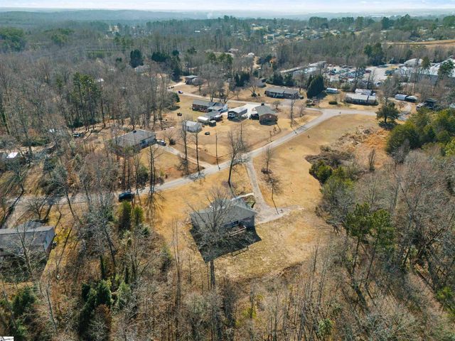 115 Pinetree Lane, Easley, SC 29640