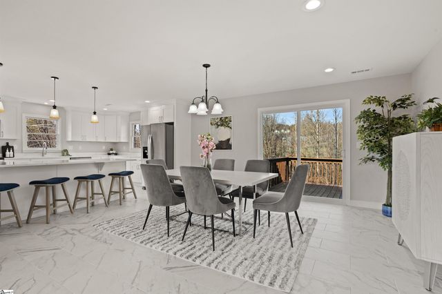 115 Pinetree Lane, Easley, SC 29640