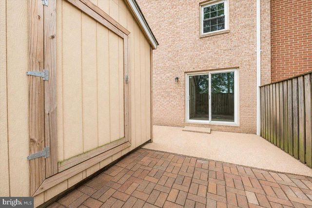5852 MORNINGBIRD LN, Columbia, MD 21045