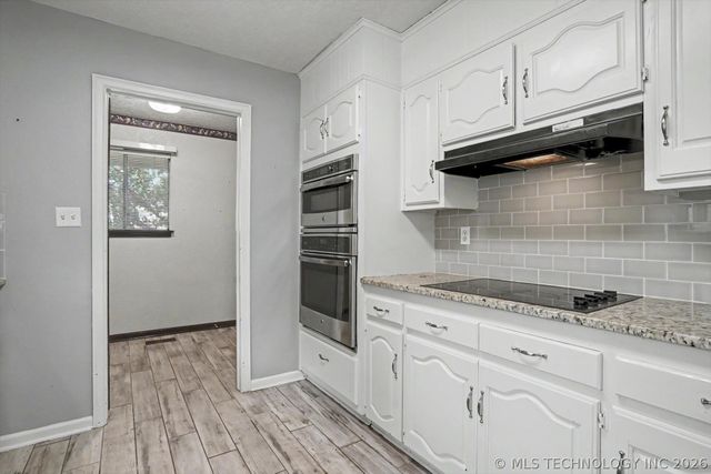 705 Magnolia Court, Broken Arrow, OK 74011