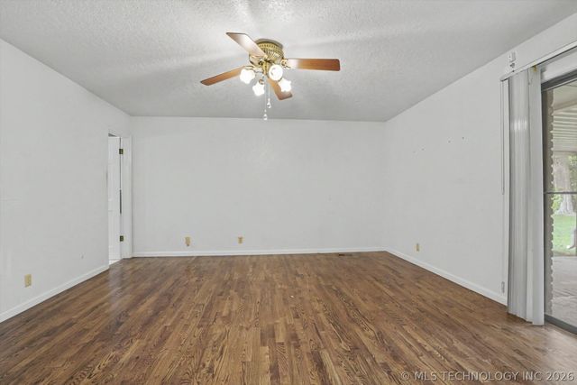 705 Magnolia Court, Broken Arrow, OK 74011