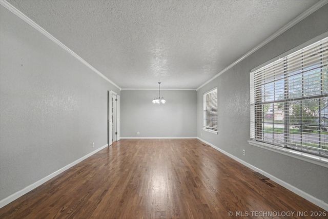 705 Magnolia Court, Broken Arrow, OK 74011