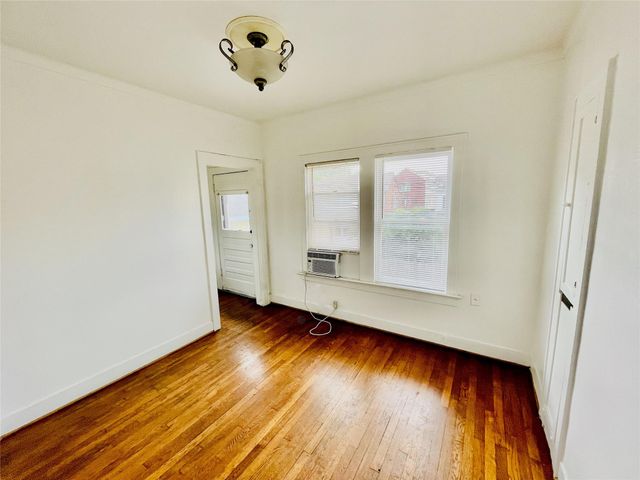 320 W Polk Street 3, Houston, TX 77019