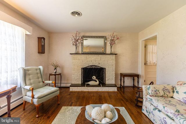 1115 GAYMAN RD, Chambersburg, PA 17202