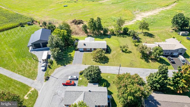 1115 GAYMAN RD, Chambersburg, PA 17202
