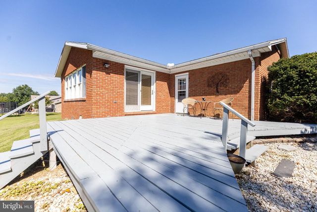 1115 GAYMAN RD, Chambersburg, PA 17202